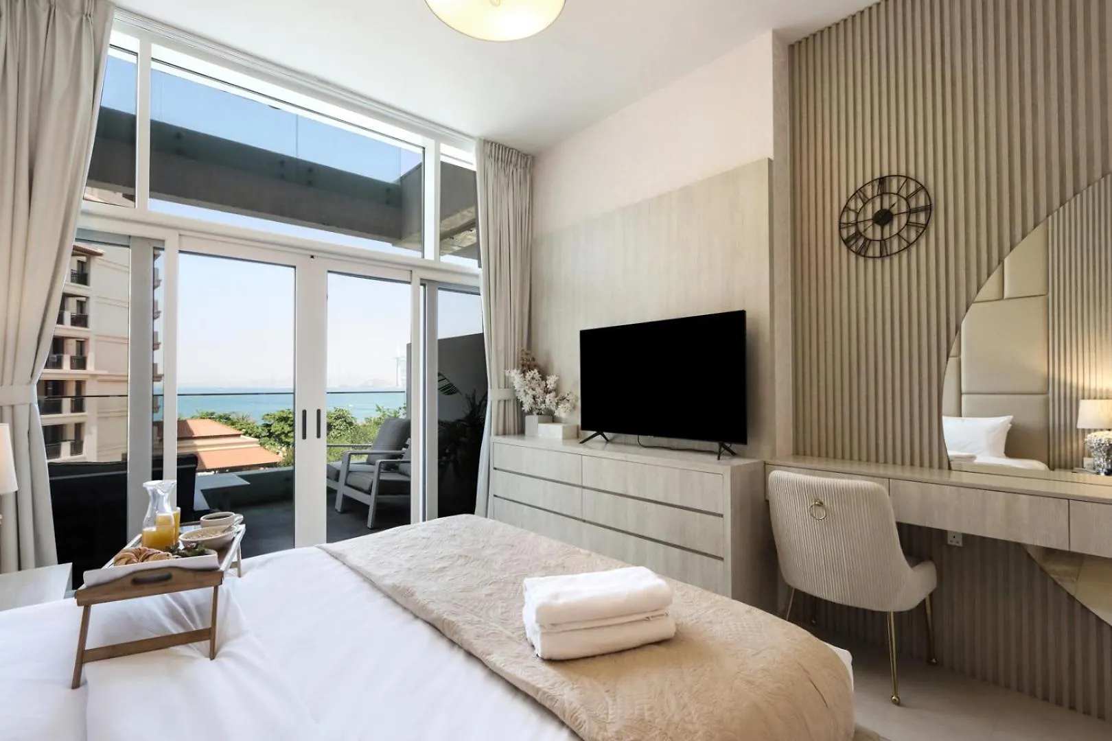 Livbnb-Premium 1B With Burjalarab Views In Mina Dubai Apartment