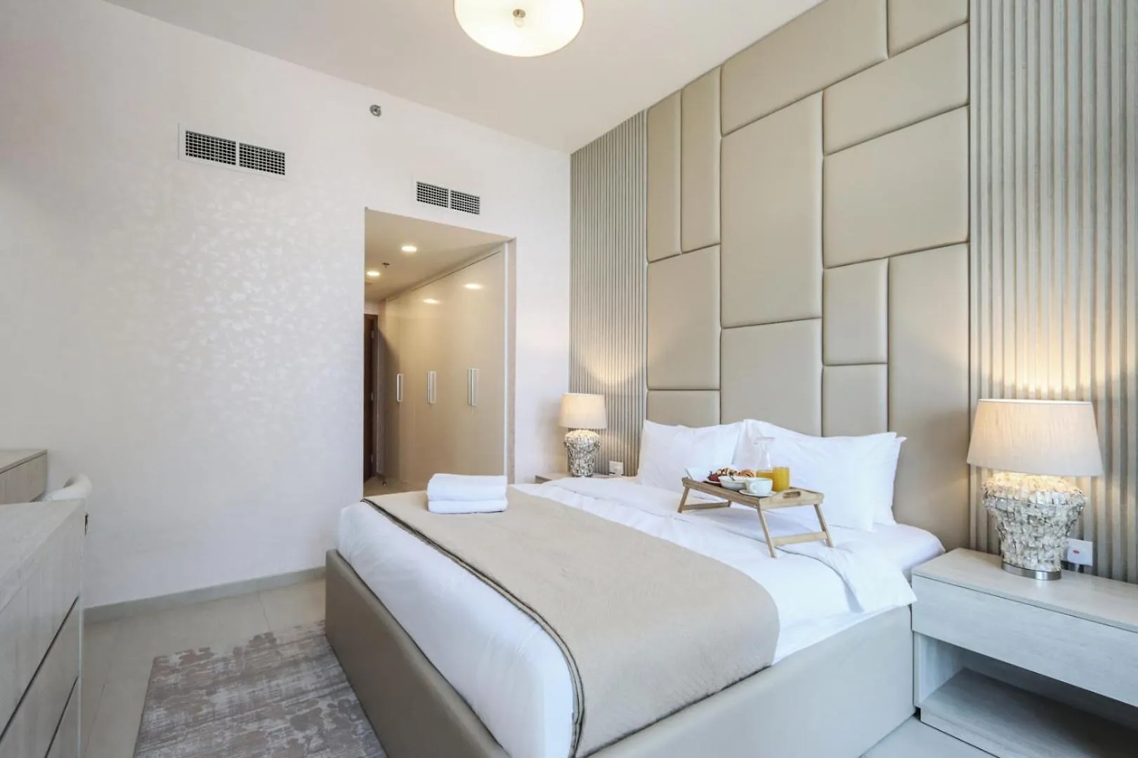 Livbnb-Premium 1B With Burjalarab Views In Mina Dubai 0*,