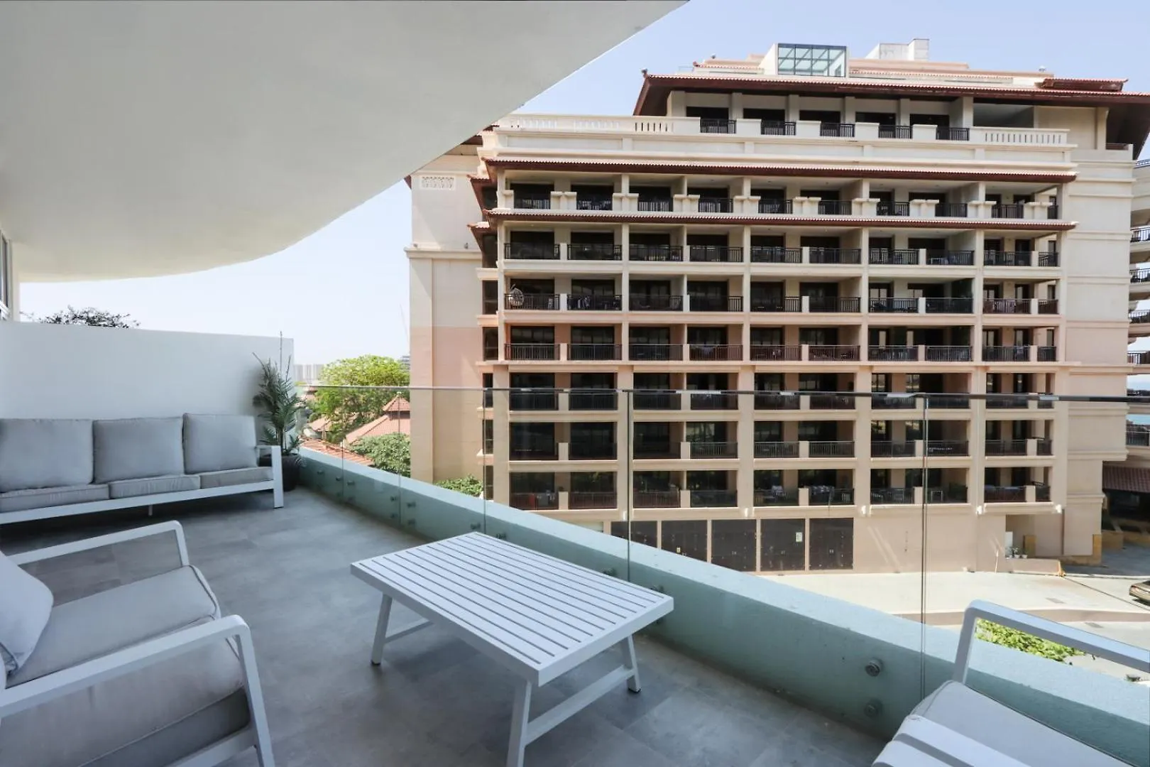 Apartment Livbnb-Premium 1B With Burjalarab Views In Mina Dubai United Arab Emirates